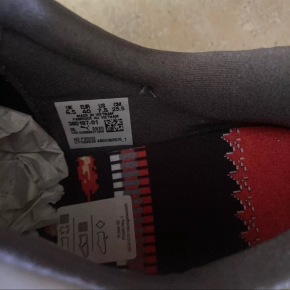 PUMA FUTURE Rider x Nintendo Retro Console 2020 Cleat w Box Size 7.5 - Picture 4 of 14